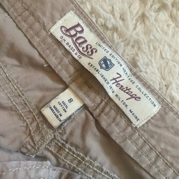 5/$20 Capri cargo pants - Picture 3 of 7